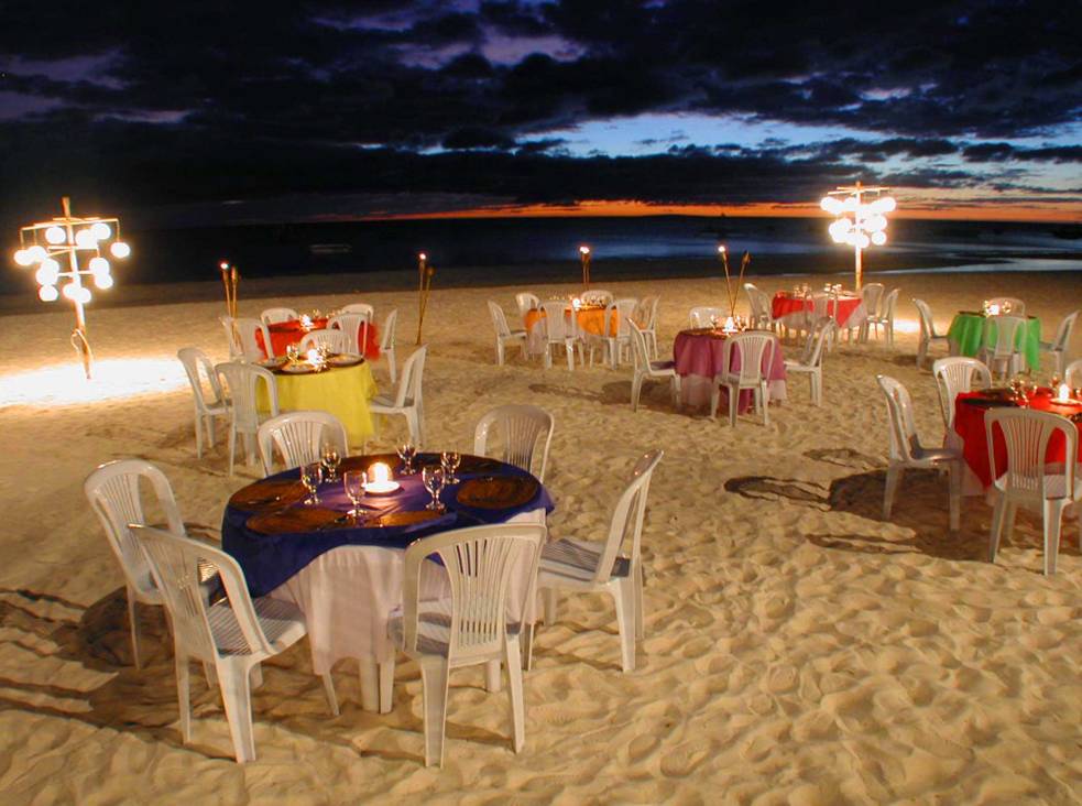 sea-wind-boracay-beach-dining